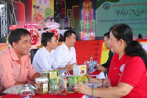 Giao thương kết nối tiêu thụ sản phẩm đặc sản
