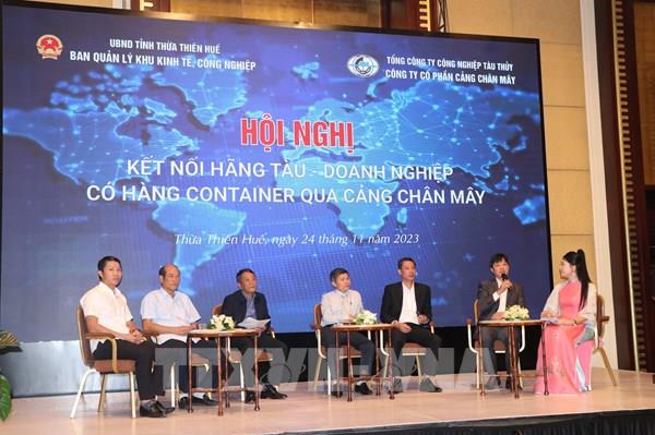 Kết nối hãng tàu - doanh nghiệp có hàng container qua cảng Chân Mây