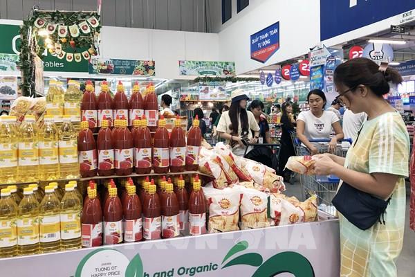 Hàng Tết đã lên kệ nhiều hệ thống bán lẻ