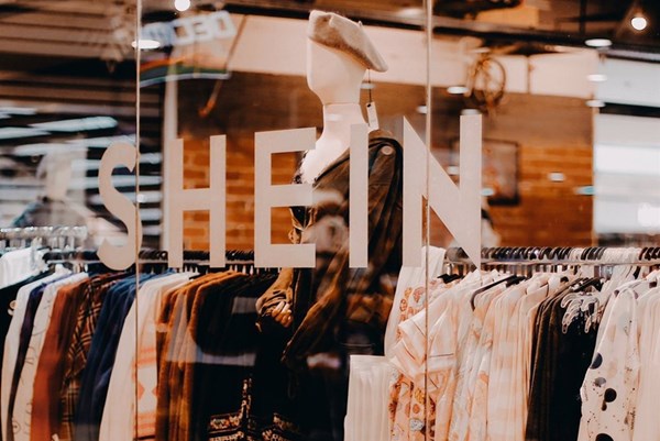 Hãng thời trang bình dân Shein dự kiến tạo ra “sóng lớn” ở Phố Wall