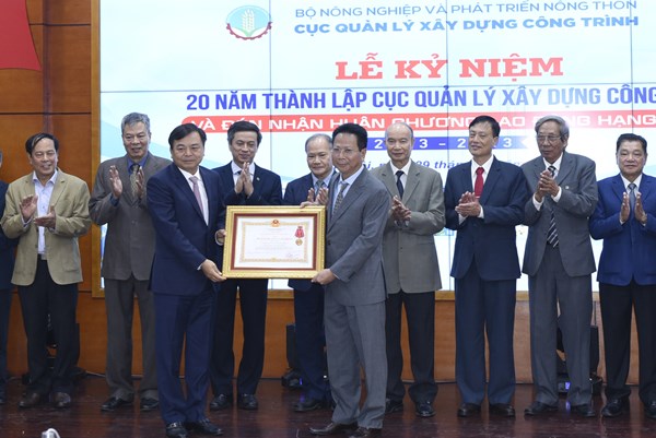 Cách nào mở rộng đầu tư xây dựng công trình nông nghiệp?