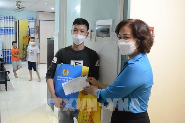 Dành hơn 449 tỷ đồng tặng quà người có công dịp Tết Giáp Thìn 2024