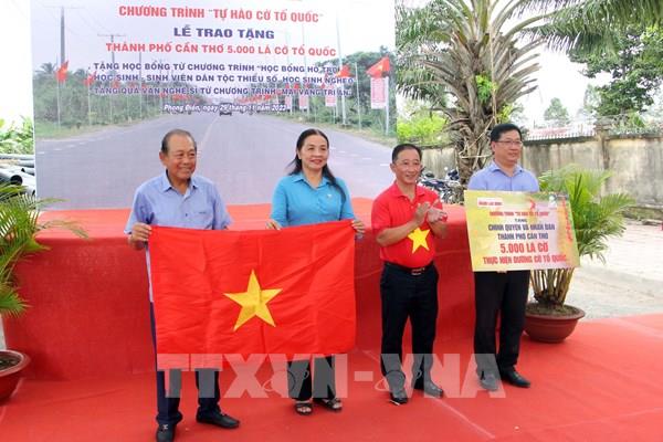 Khánh thành đường cờ Tổ quốc thứ hai tại Cần Thơ