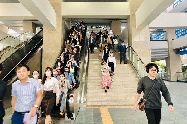 Hà Nội Metro hỗ trợ tiền vé khi hành khách thử nghiệm định danh, xác nhận sinh trắc học