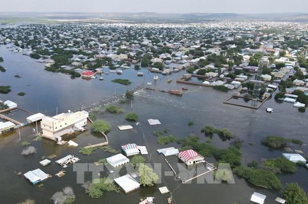 Lũ lụt khiến hàng trăm người thiệt mạng ở vùng Sừng châu Phi