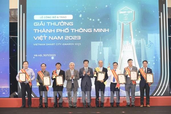 Tìm kiếm giải pháp công nghệ phát triển đô thị thông minh