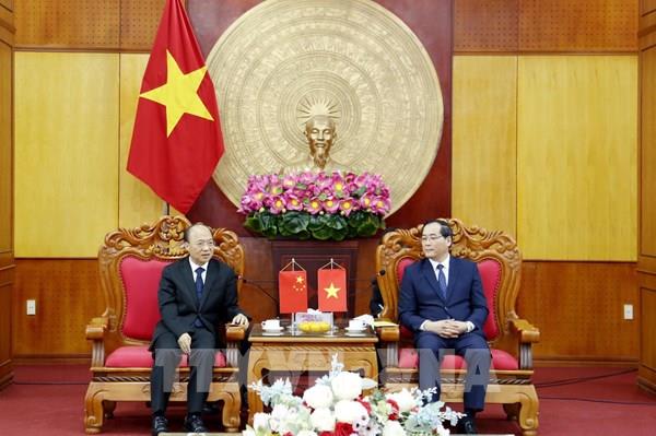 Tạo thuận lợi thông quan hàng hóa qua các cặp cửa khẩu Việt Nam - Trung Quốc