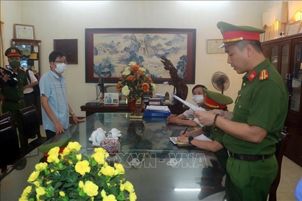 Vụ Việt Á: Phạt tù cựu Giám đốc CDC Nam Định cùng 7 đồng phạm