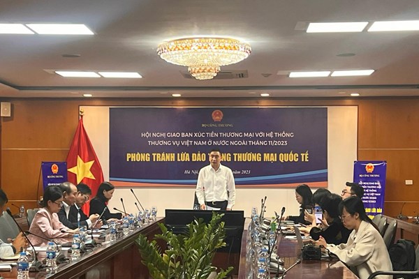 Chủ động ứng phó để phòng tránh lừa đảo trong thương mại quốc tế