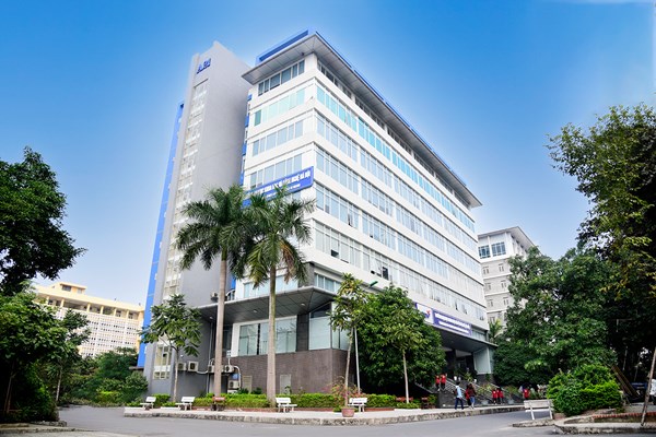 Trường đại học thứ 6 của Việt Nam đạt chuẩn kiểm định quốc tế của HCERES