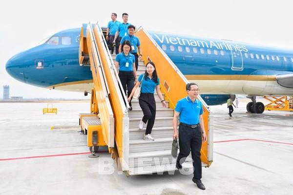 Vietnam Airlines tăng gần 550 chuyến bay dịp Tết Nguyên đán 2024