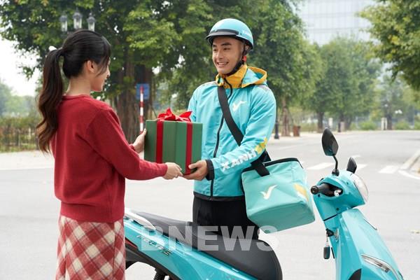 Xanh SM ra mắt dịch vụ giao hàng bằng xe máy điện “Xanh Express Siêu tốc”