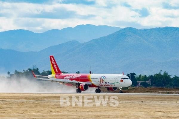 Ứng phó bão số 9: Vietjet tiếp tục tạm ngừng nhiều chuyến bay trong ngày 24/9
