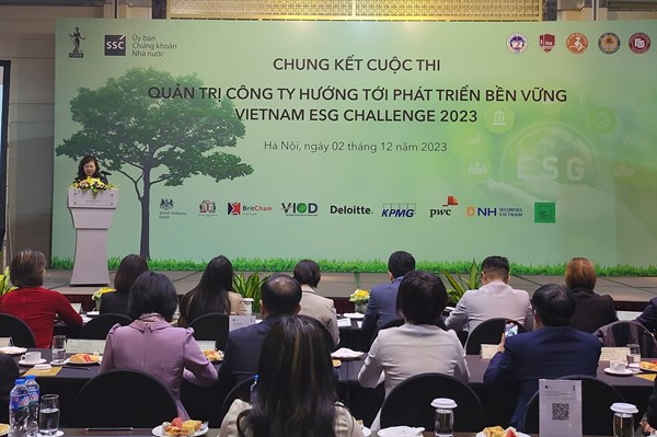 Ưu tiên tiến tới nâng hạng thị trường chứng khoán