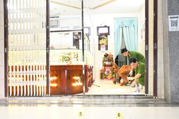 Vụ cướp tiệm vàng ở Trà Vinh: Thu giữ hơn 80 chỉ vàng