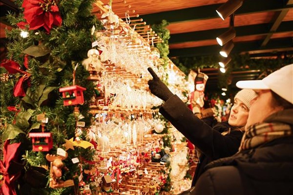 Đức: Chợ Giáng sinh Göppingen mở cửa trở lại sau đe dọa khủng bố