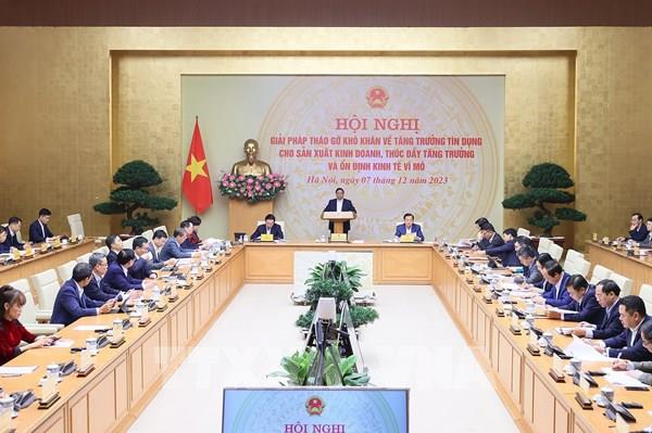 Thủ tướng chủ trì hội nghị “Diên hồng” tháo gỡ khó khăn về vốn cho nền kinh tế