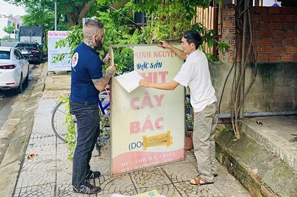 FOUR PAWS cùng với TP Hội An đóng cửa thành công nhà hàng thịt chó, mèo