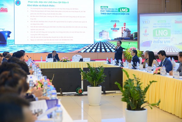 Hoàn thiện khung pháp lý khơi thông nguồn lực phát triển điện khí LNG