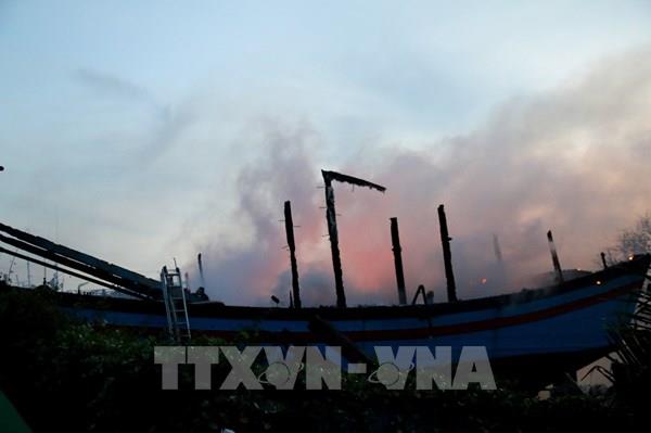 Điều tra vụ cháy lớn tại Khu sửa chữa tàu thuyền ở Phan Thiết