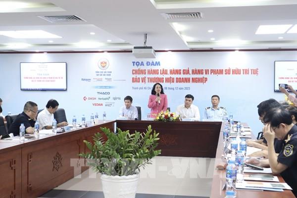 Hàng lậu, hàng giả gây nhiễu loạn thị trường thương mại điện tử