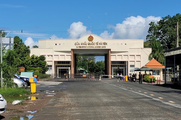 Phát hiện, xử lý hơn 1.250 vụ việc vi phạm pháp luật hải quan