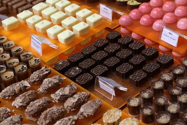 Kẹo chocolate "lên ngôi" trong mùa Giáng sinh và Năm mới tại Anh