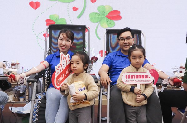 Gần 10.000 đơn vị máu được người lao động EVN hiến tặng