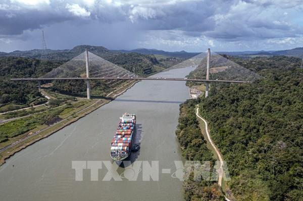 Hoạt động vận chuyển ngũ cốc của Mỹ qua kênh đào Panama gặp khó