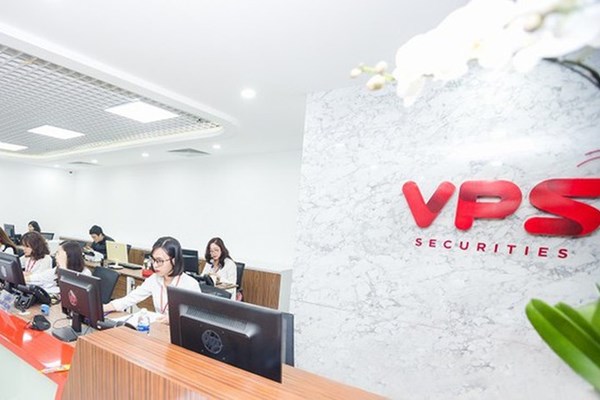 Chứng khoán VPS và nhân viên bị xử phạt