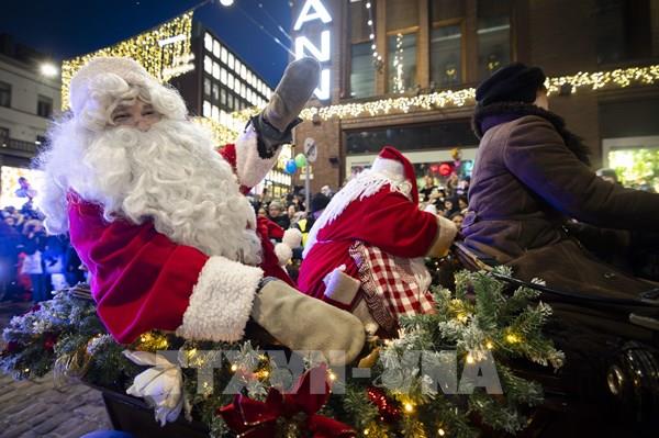 Những cuốn sách Giáng sinh kinh điển không thể bỏ qua trong mùa lễ hội