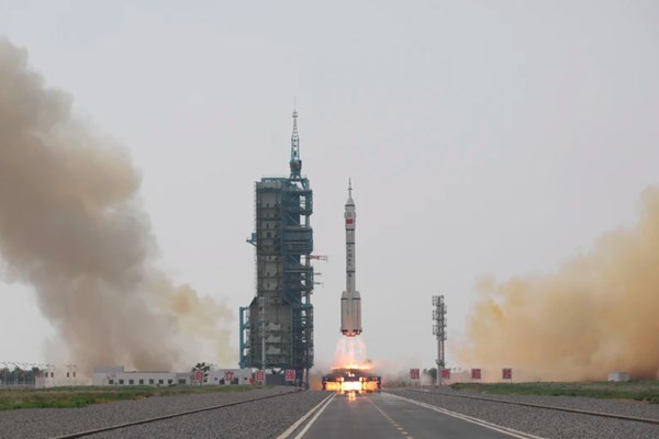 Trung Quốc phóng thử thành công tàu vũ trụ có thể tái sử dụng