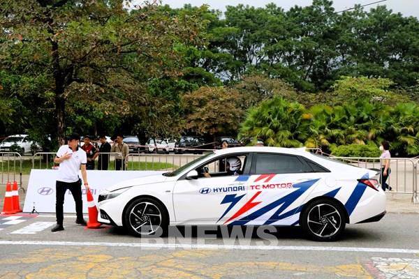 Trải nghiệm Elantra Gymkhana trong sự kiện Hyundai Experience Day 2023
