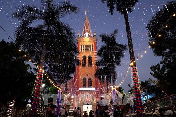 Khám phá nhà thờ 300 tuổi cổ xưa nhất Thành phố Hồ Chí Minh