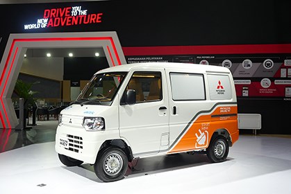 Mitsubishi bắt đầu sản xuất xe tải van điện Minicab tại Indonesia