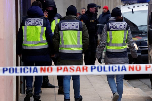 Loạt trường quốc tế tại Tây Ban Nha phải đóng cửa do dọa đánh bom