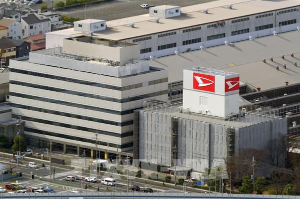 Daihatsu tạm ngừng sản xuất trên toàn Nhật Bản