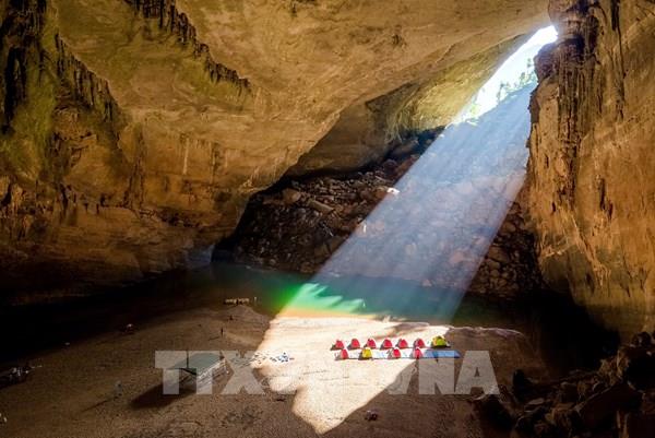  Tour thám hiểm hang động Sơn Đoòng năm 2024 đã kín chỗ