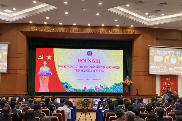 Thu ngân sách nhà nước năm 2023 tăng 4,5%