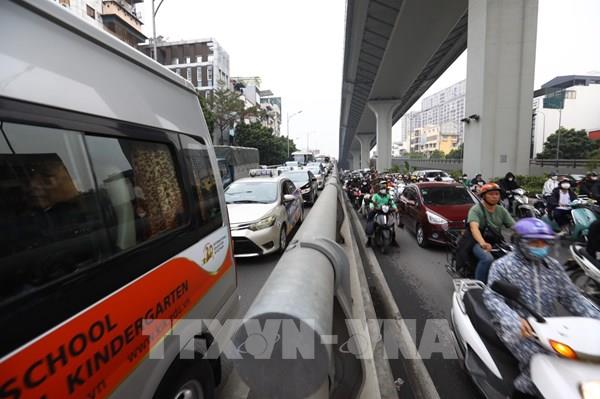 Năm 2024, Hà Nội sẽ giải quyết từ 8-10 điểm đen ùn tắc giao thông