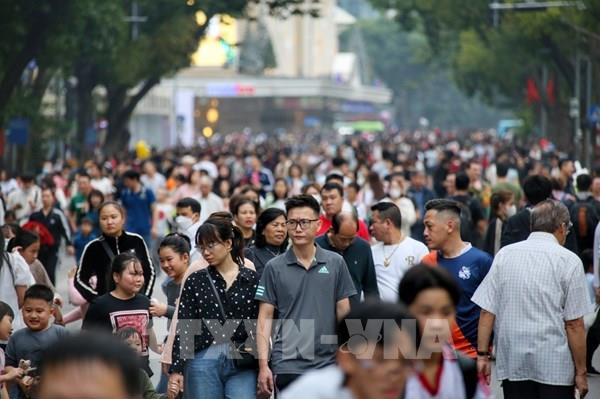 Phố đi bộ Hồ Gươm trước thềm Countdown 2024