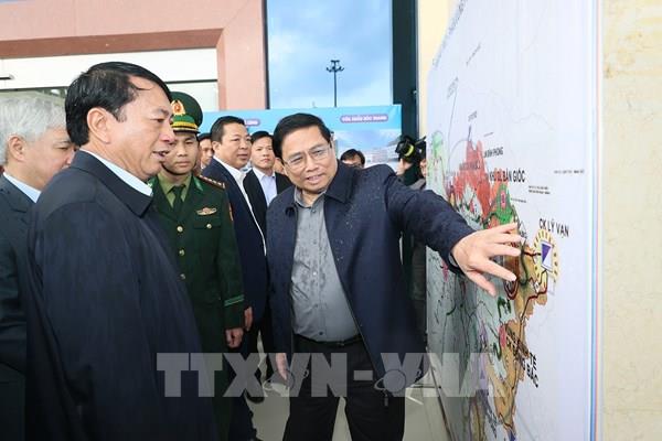Thủ tướng Phạm Minh Chính: Nghiên cứu xây dựng khu kinh tế cửa khẩu tại Cao Bằng