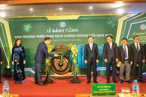 Quy mô vốn hóa thị trường cổ phiếu đạt gần 6 triệu tỷ đồng