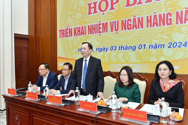 Nhà nước không khuyến khích kinh doanh vàng miếng, không bảo hộ giá vàng