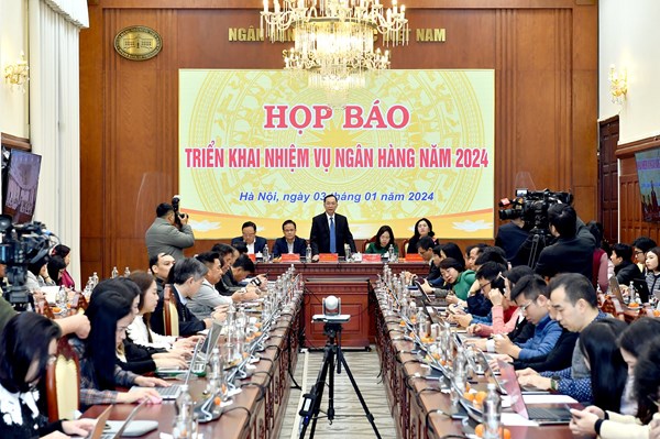 Năm 2023 tăng trưởng tín dụng đạt khoảng 13,5%