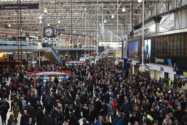 Anh: Khi đình công trở thành chuyện thường ngày