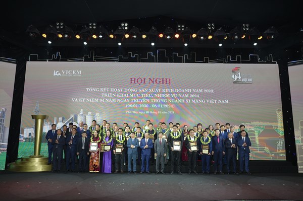 VICEM dồn trọng tâm vào các dự án tận dụng nhiệt khí thải để phát điện  