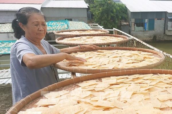 Làng khô xứ biển Trần Đề vào Tết