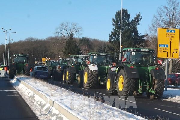 Đức: Đình công khiến giao thông công cộng hỗn loạn