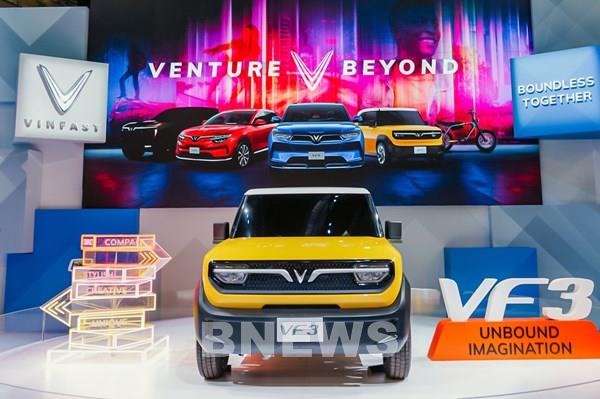 VinFast chính thức ra mắt toàn cầu xe mini-eSUV VF 3 tại CES 2024